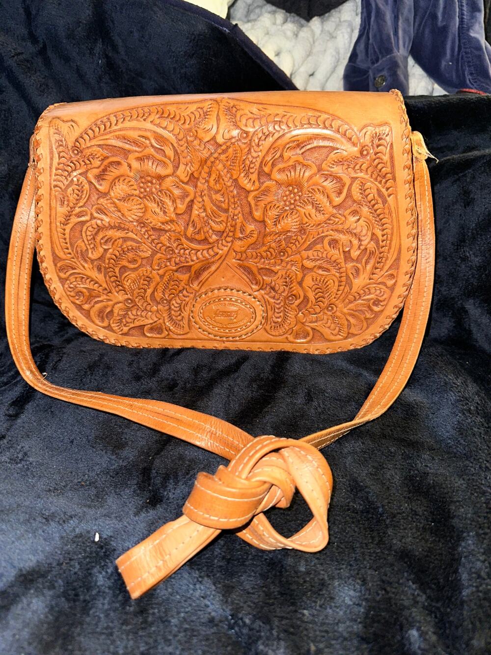VINTAGE ROOMY SERGIO'S COLLECTION HAND TOOLED LEATHER ESPERANZA SADDLEBAG PURSE